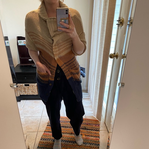 A+Ro Knit Short Sleeve Sweater + Convertible Neck - Picture 4 of 5